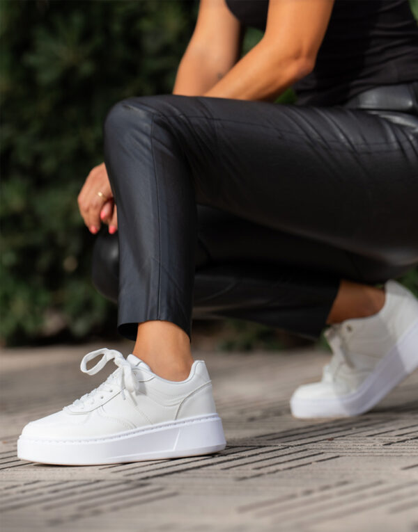 Deportiva Plataforma Blanca