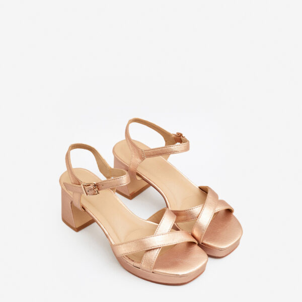 Sandalia Champagne Plataforma
